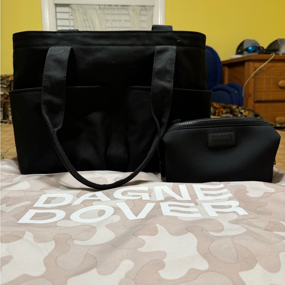Dange Dover tote